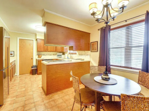 2 Mi to U of A: Centrally Located Home w/ Patio!