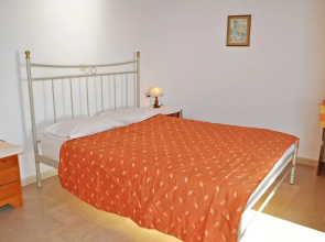 Corfu Beachfront Holiday Houses Yannis on Agios Gordios Beach