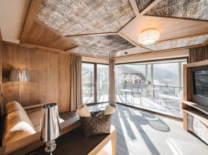 Kronhotel Leitgam luxury hotel for two