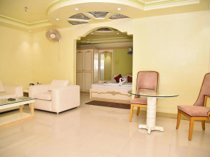 Hotel Saptarshi