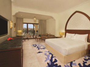 DoubleTree by Hilton Resort & Spa Marjan Island