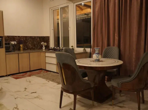 Uptown Kingdom The Luxury Homestay