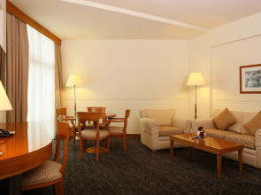 J5 Hotels Port Saeed