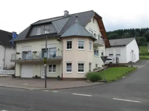 Weingut u. Gästehaus Menten