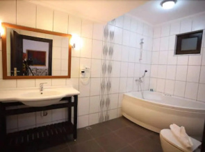 Kalamar Hotel