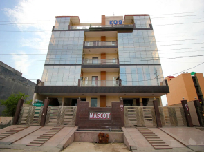 OYO 9074 Mascot TREO