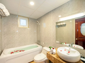 Eden Garden Hotel