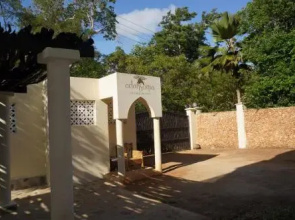 Adansonia Village Resort