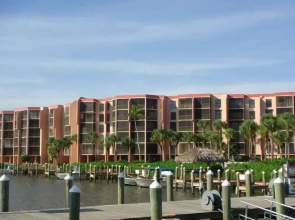 Riverside C209