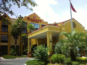 Ramada Suites Orlando Aiport