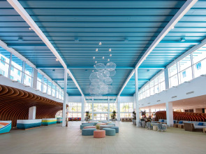 Universal's Endless Summer Resort - Surfside Inn and Suites