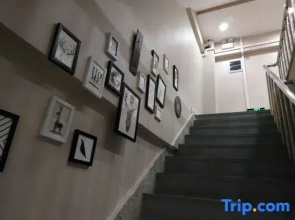 Jilin City Posthouse Fashion Hotel
