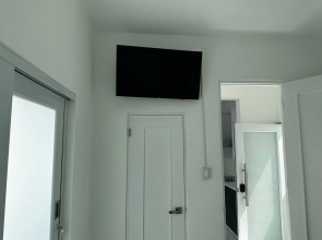 Gorgeous 1-Bedroom Beachside Suite