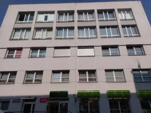 Red Apartament