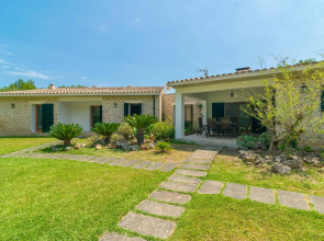 L'ESPLAI - Spectacular villa with private pool, surrounded by forest and mountains in Pollença. Free WiFi
