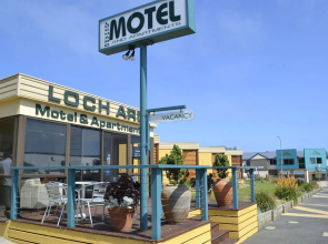Loch Ard Motor Inn