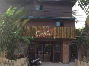 Moov Inn Garden Hostel