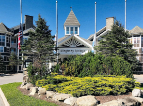 Allegheny Springs 140 Ground Level, Slope Side, Snowshoe Resort Village Center 2 Bedroom Plus Den