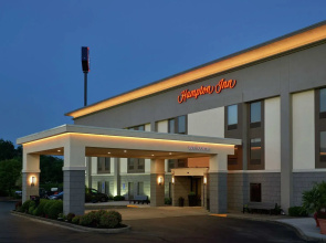 Hampton Inn Louisville I-65 @ Brooks Rd.