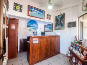 Cadillac Rock Hotel - Adults Only