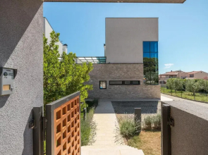 Awesome Home in Valtura with Hot Tub, WiFi & 3 Bedrooms