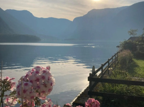 Hallstatt Lakeside Top 2