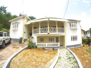 Dironche Villa-Porto Bello