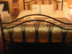 Aurora House Bed And Breakfast