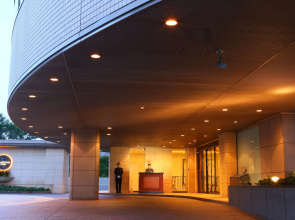 Allamanda Aoyama Hotel