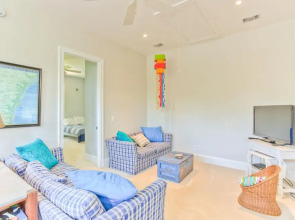 4209 8th Street by Hodnett Cooper