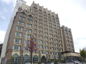 De' Viana Hotel & Apartment