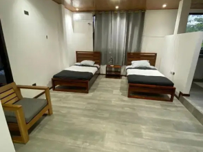 Bunker593 Inn