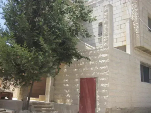 Beit Ummar Hostel