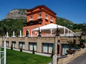 Antico Casale Russo