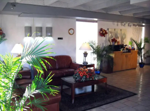 Santa Fe Inn Pueblo