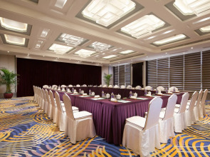 Huachen International Hotel