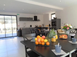 Gîte Montchal, 6 pièces, 12 personnes - FR-1-496-234