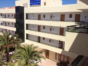 Apartamentos Bahia de San Antonio