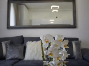 Metropole Apartments Old Town