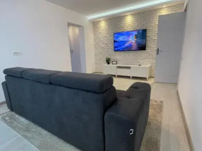 Robert’s Brilliant Apartament