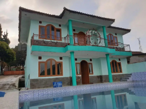 OYO 3879 Villa Sari Intan