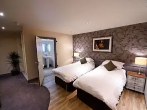 Kings Arms Hotel