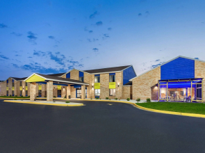 Days Inn by Wyndham Eagle River