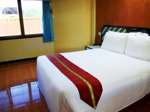 Seashore Pattaya Resort