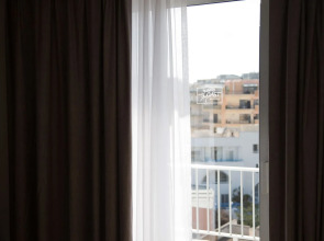 AX Sunny Coast Resort & Spa