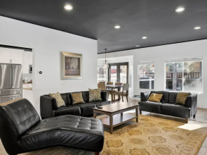 Hillside Hideaway #603