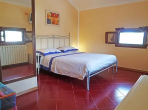 Emanuele Apartments