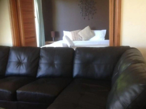 Paradise Palms Resort