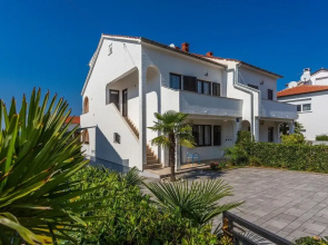Stunning Home in Malinska With Wifi and 1 Bedrooms