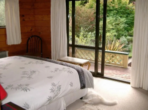 Aultmore Hollow Bed and Breakfast